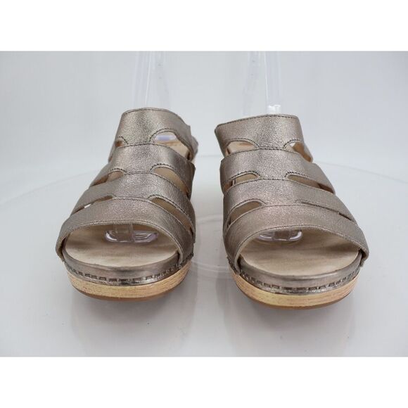 Dansko Lyndi Sandals Womens Size 40 EU 9.5 US Silver Metallic Slides Block Heel - Picture 2 of 11